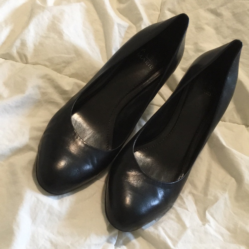 Alex Marie black dress shoe